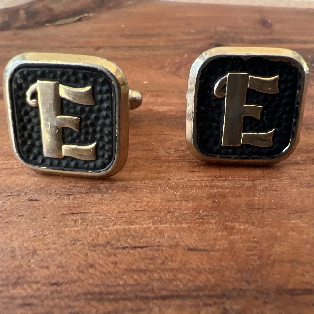 Vintage Cufflinks Jewelry Gold Tone And Black 